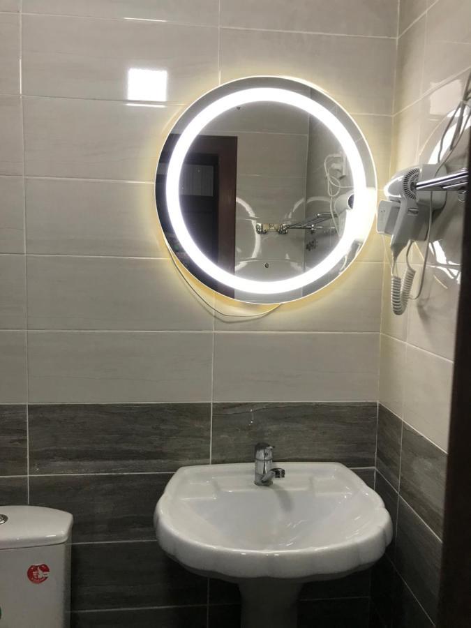 Emir Plaza Hotel Turkistan Екстериор снимка