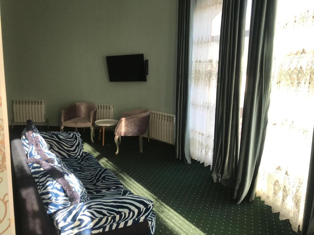 Emir Plaza Hotel Turkistan Екстериор снимка