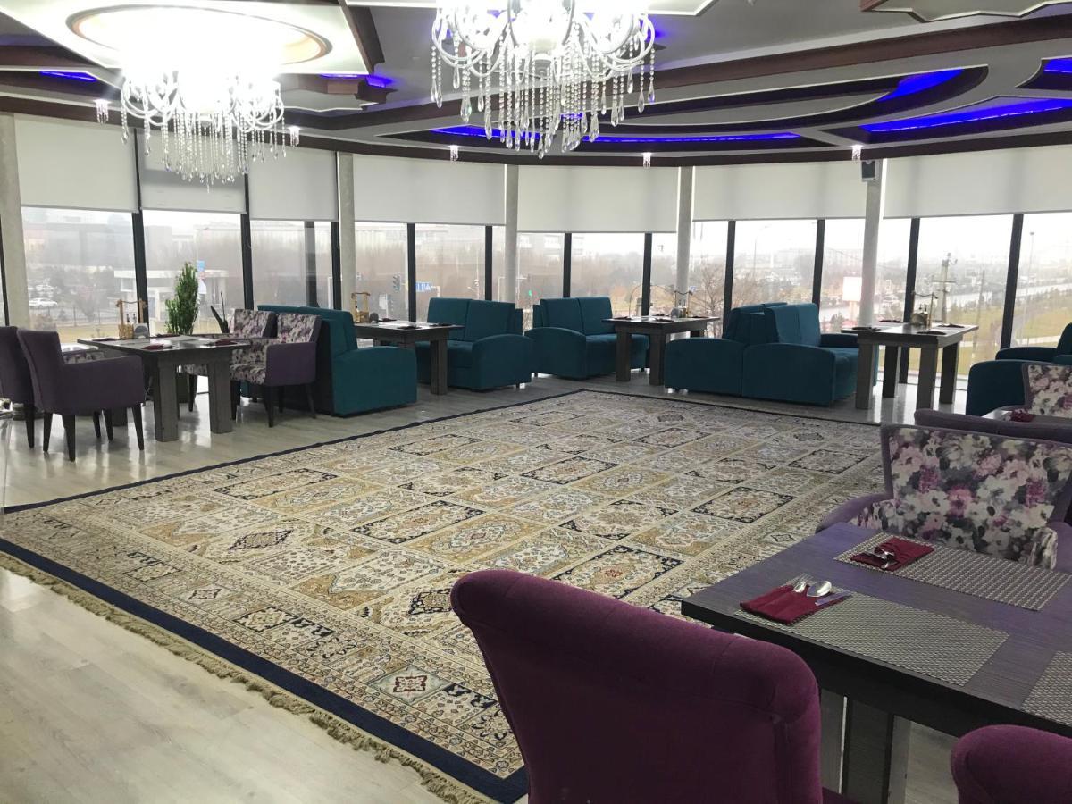 Emir Plaza Hotel Turkistan Екстериор снимка