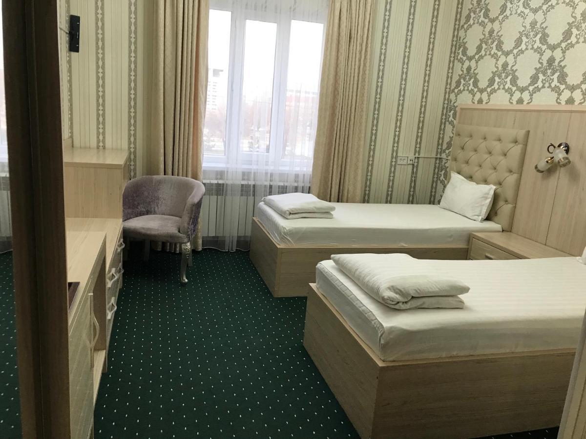 Emir Plaza Hotel Turkistan Екстериор снимка