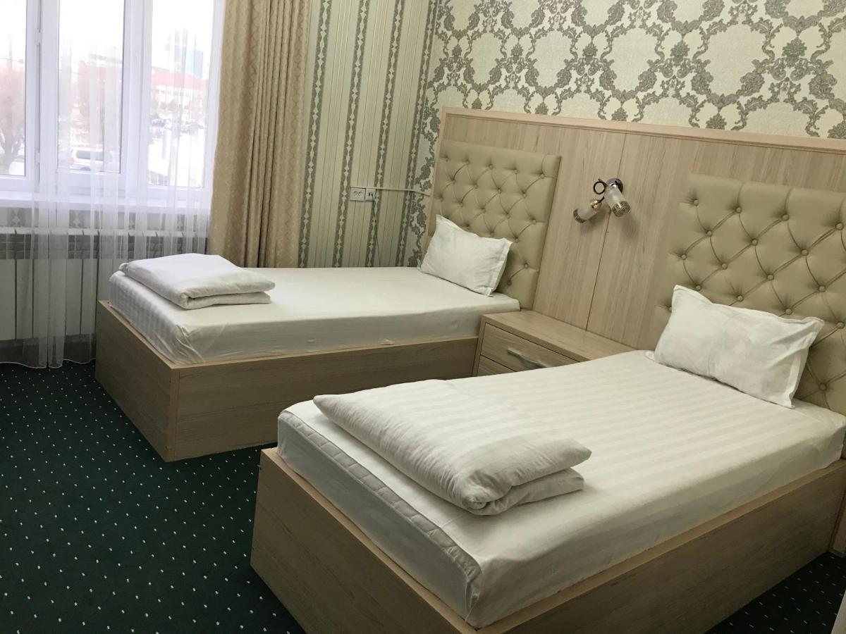 Emir Plaza Hotel Turkistan Екстериор снимка